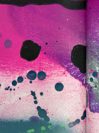 Katherine Bernhardt - Why is a mushroom growing in my shower?