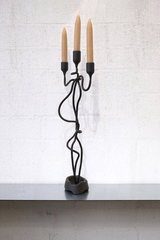 HAND-FORGED IRON KNOT CANDLE HOLDER