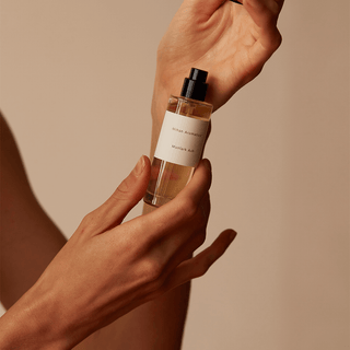 MUNLARK ASH PARFUM   -  MIHAN AROMATICS